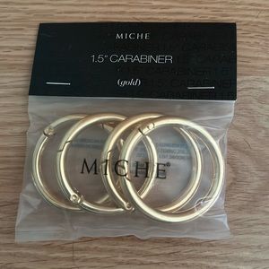 Miche gold 1.5 inch carabiners